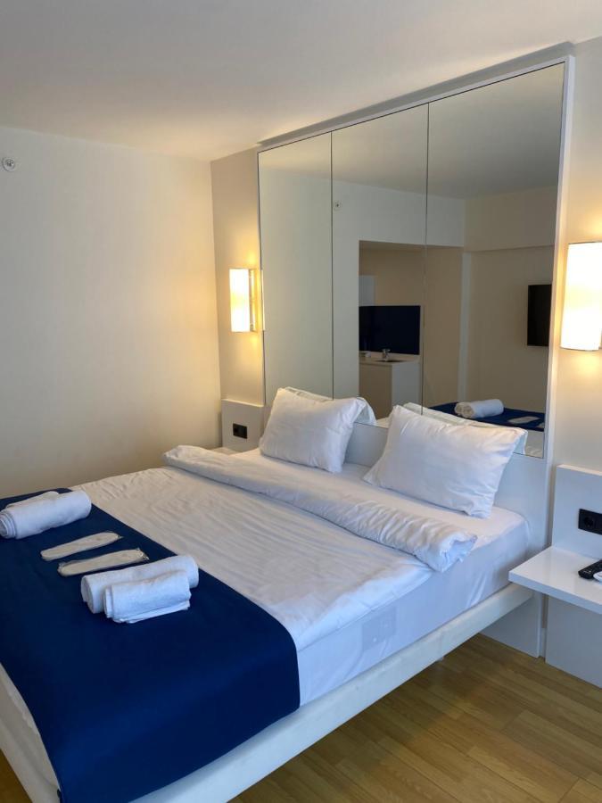 바투미 Orbi City Luxury Towers 아파트 호텔 외부 사진