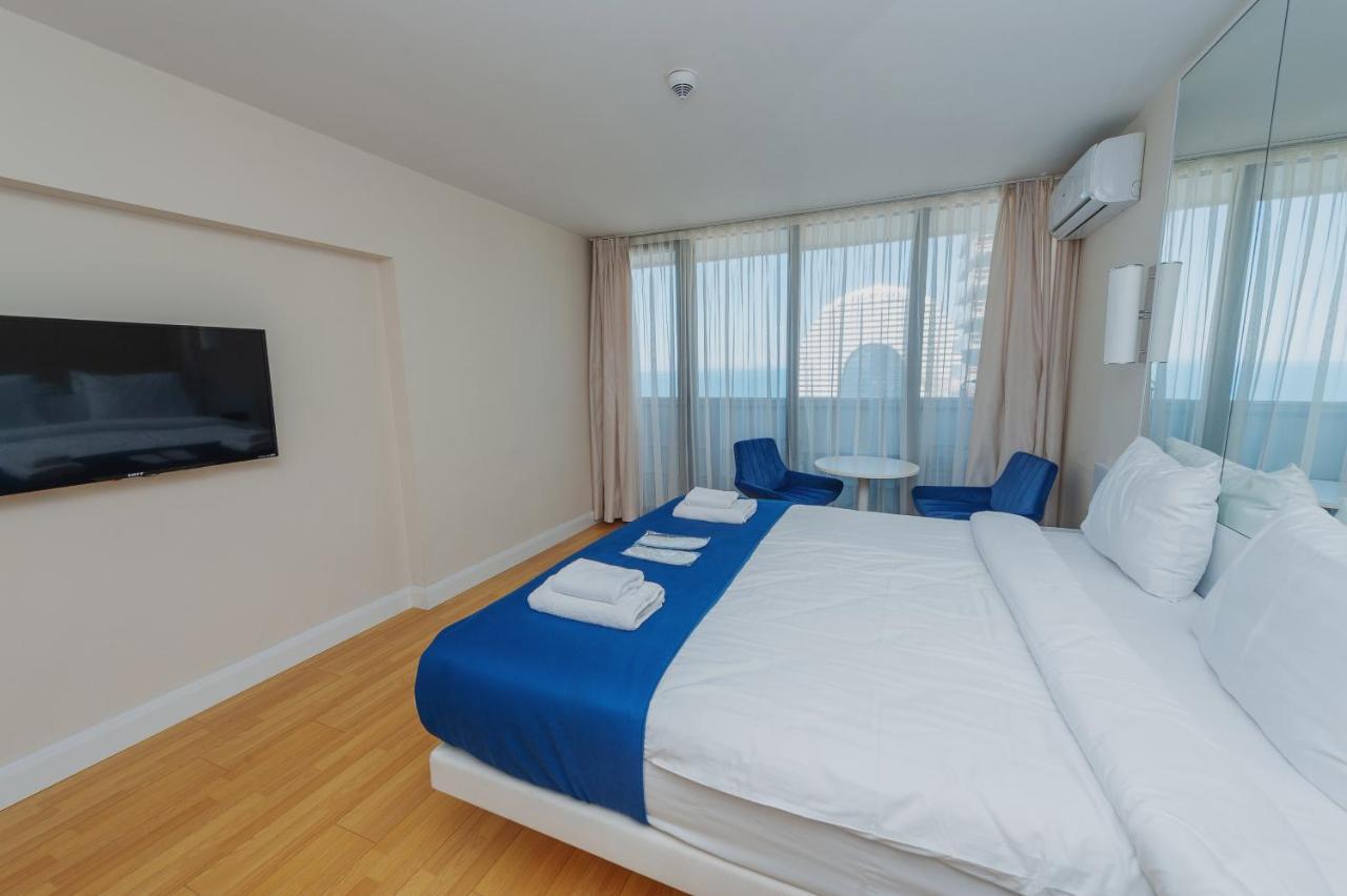 바투미 Orbi City Luxury Towers 아파트 호텔 외부 사진