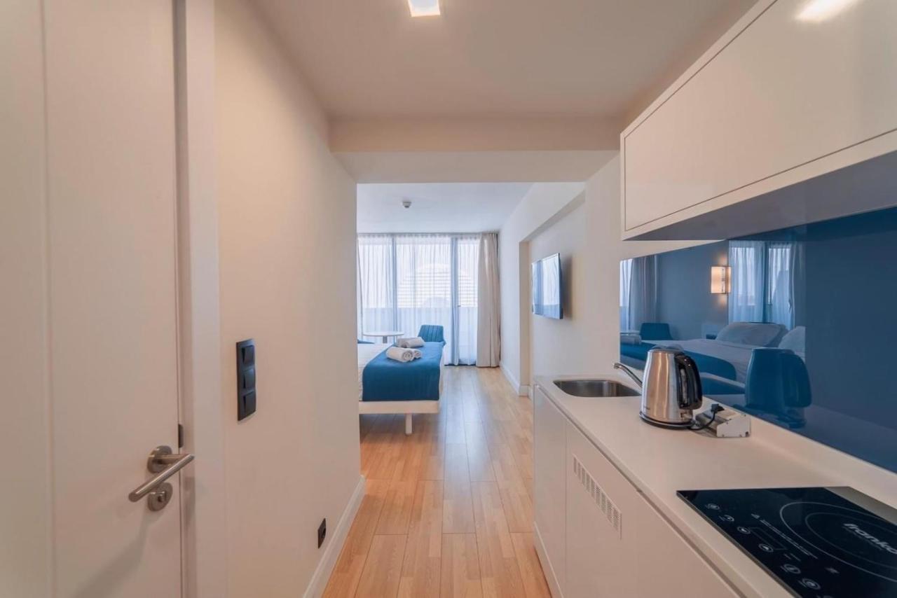 바투미 Orbi City Luxury Towers 아파트 호텔 외부 사진