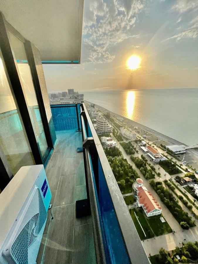바투미 Orbi City Luxury Towers 아파트 호텔 외부 사진