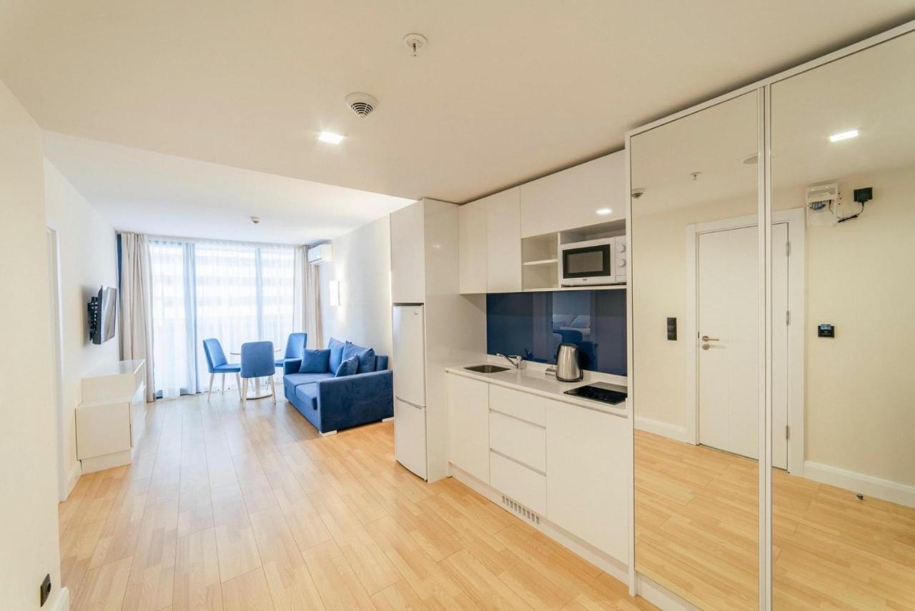 바투미 Orbi City Luxury Towers 아파트 호텔 외부 사진