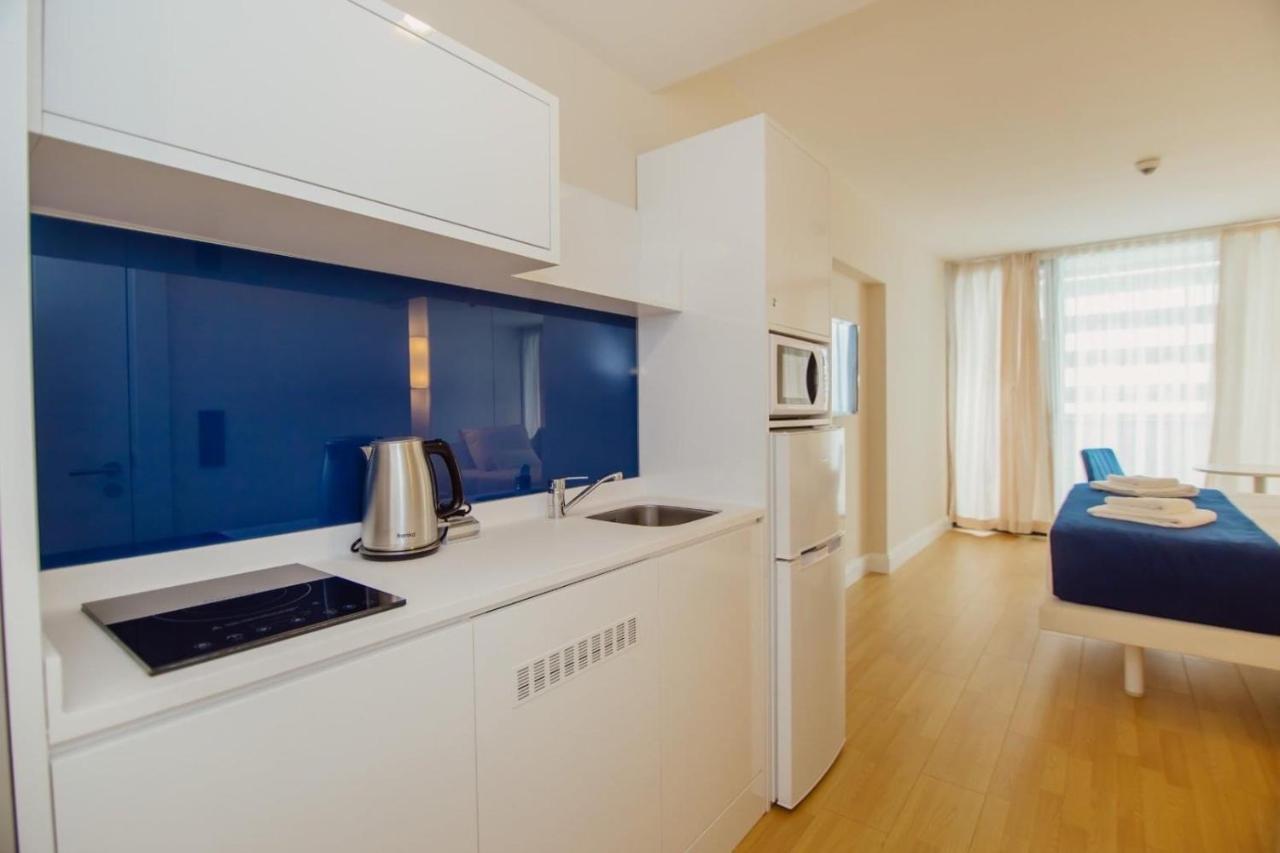 바투미 Orbi City Luxury Towers 아파트 호텔 외부 사진