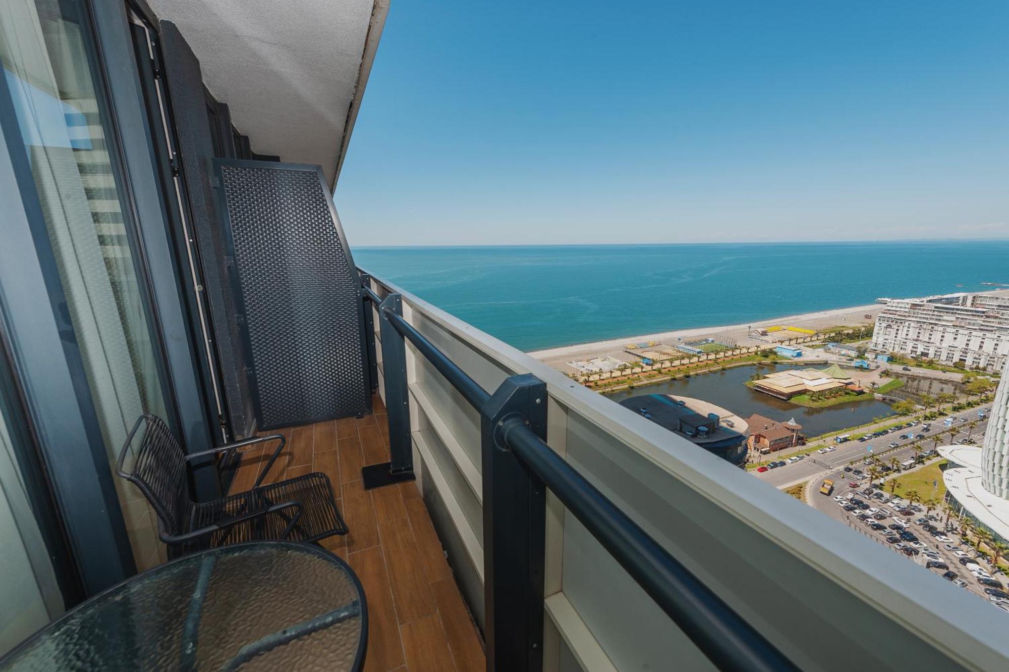 바투미 Orbi City Luxury Towers 아파트 호텔 외부 사진