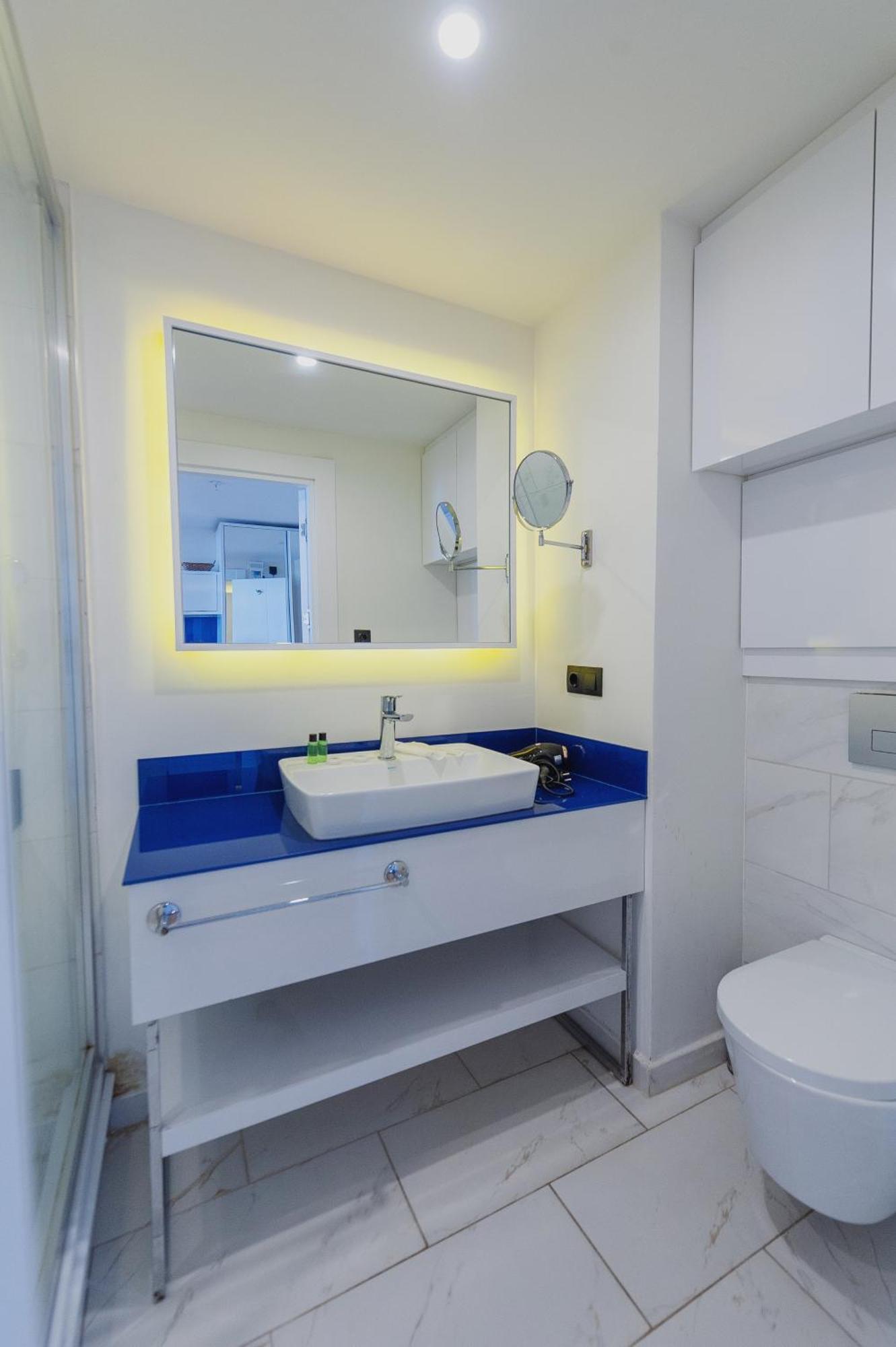 바투미 Orbi City Luxury Towers 아파트 호텔 외부 사진